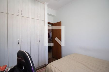 Casa à venda com 189m², 3 quartos e 2 vagas Casa à venda com 189m², 3 quartos e 2 vagasQuarto 2