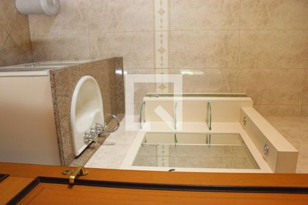 Casa à venda com 500m², 5 quartos e 2 vagasBanheiro da Suíte 3