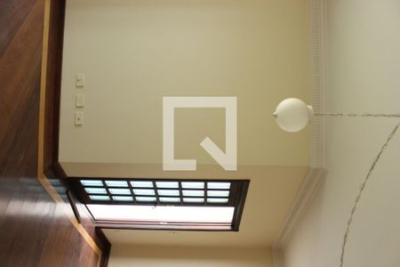 Casa à venda com 500m², 5 quartos e 2 vagasSala 2