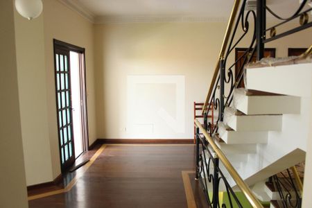 Casa à venda com 500m², 5 quartos e 2 vagasSala 2