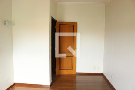 Casa à venda com 500m², 5 quartos e 2 vagasSuíte 3