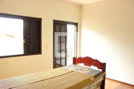 Casa à venda com 500m², 5 quartos e 2 vagasSuíte 2