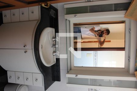 Casa à venda com 500m², 5 quartos e 2 vagasBanheiro 1