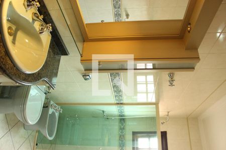 Casa à venda com 500m², 5 quartos e 2 vagasBanheiro da Suíte 2