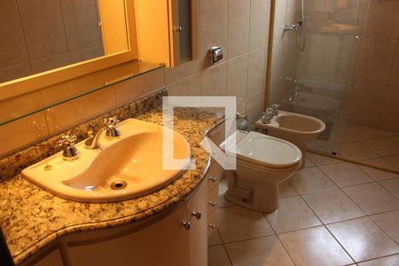 Casa à venda com 500m², 5 quartos e 2 vagasBanheiro 2