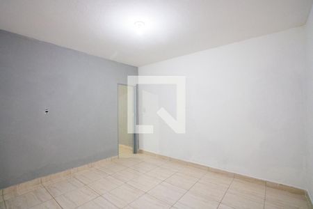 Quarto de casa para alugar com 1 quarto, 40m² em Parque Gerassi, Santo André