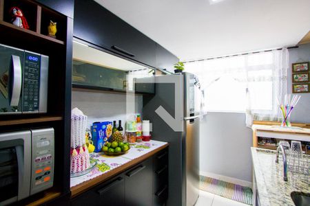 Casa à venda com 280m², 2 quartos e 2 vagasCozinha