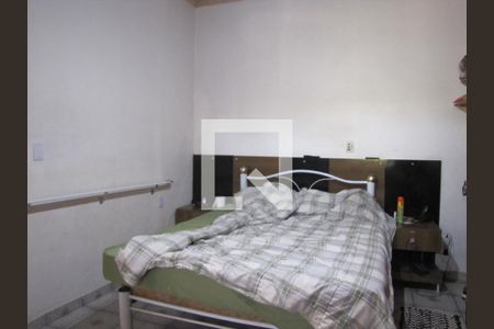 Casa à venda com 200m², 3 quartos e 3 vagasQuarto 2 casa 1