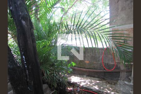 Casa à venda com 200m², 3 quartos e 3 vagasÁrea de Serviço Casa 2