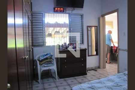 Casa à venda com 200m², 3 quartos e 3 vagasQuarto 2 casa 1