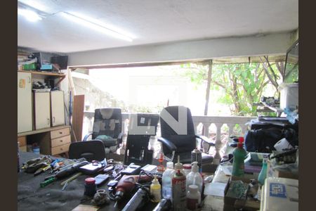 Casa à venda com 200m², 3 quartos e 3 vagasVaranda