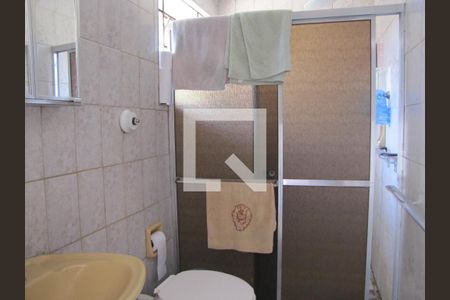 Casa à venda com 200m², 3 quartos e 3 vagasBanheiro casa 1