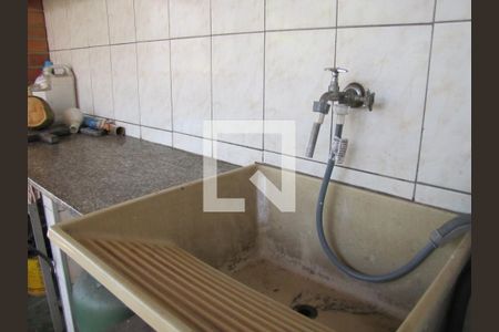 Casa à venda com 200m², 3 quartos e 3 vagasÁrea de Serviço