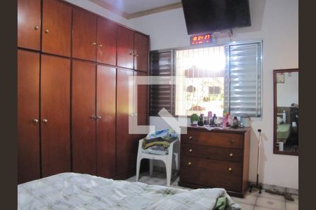 Casa à venda com 200m², 3 quartos e 3 vagasQuarto 2 casa 1