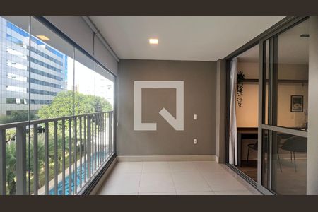 Varanda de kitnet/studio para alugar com 1 quarto, 44m² em Paraíso, São Paulo
