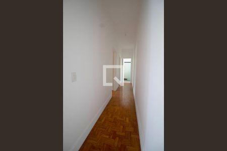 Apartamento à venda com 108m², 2 quartos e 1 vagaCorredor