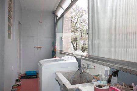 Apartamento à venda com 116m², 3 quartos e sem vagaÁrea de Serviço + Banheiro 2 Serviço