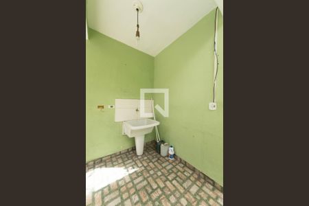 Casa à venda com 138m², 3 quartos e 2 vagas Casa à venda com 138m², 3 quartos e 2 vagasLavanderia