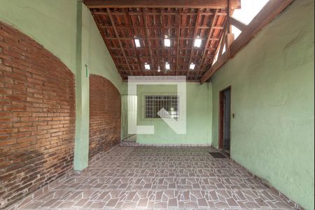 Casa à venda com 138m², 3 quartos e 2 vagas Casa à venda com 138m², 3 quartos e 2 vagasGaragem