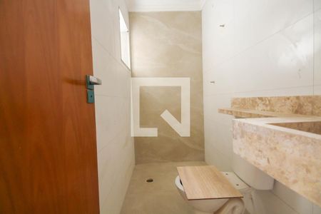 Casa à venda com 180m², 3 quartos e 1 vaga Casa à venda com 180m², 3 quartos e 1 vagaBanheiro