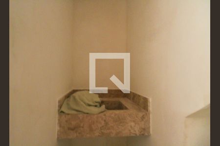 Casa à venda com 180m², 3 quartos e 1 vaga Casa à venda com 180m², 3 quartos e 1 vagaLavabo