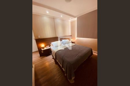 Apartamento à venda com 68m², 2 quartos e 1 vaga