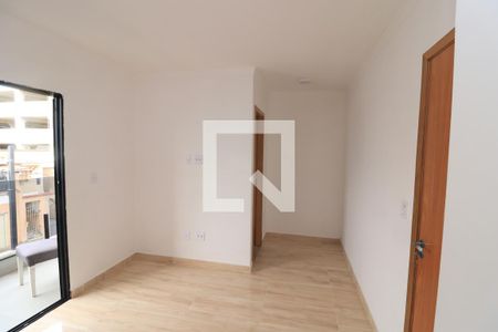 Casa de condomínio à venda com 210m², 3 quartos e 4 vagasQuarto Suíte