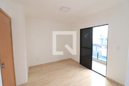 Casa de condomínio à venda com 210m², 3 quartos e 4 vagasQuarto Suíte