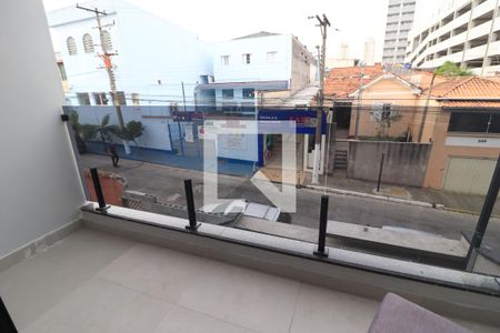 Casa de condomínio à venda com 210m², 3 quartos e 4 vagasSacada