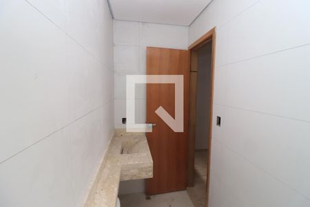 Casa à venda com 209m², 3 quartos e 4 vagasBanheiro do Quarto 3 