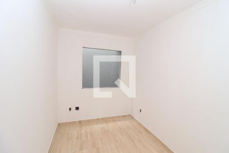 Casa à venda com 209m², 3 quartos e 4 vagasQuarto 2