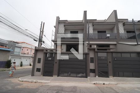 Casa à venda com 209m², 3 quartos e 4 vagasFachada