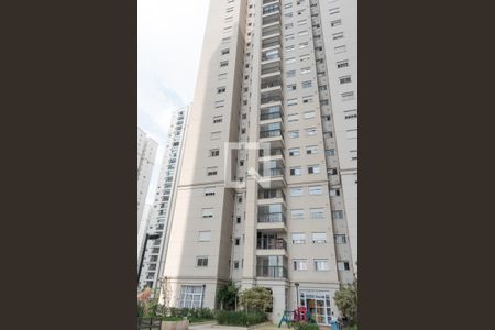 Apartamento para alugar com 68m², 2 quartos e 1 vaga Apartamento para alugar com 68m², 2 quartos e 1 vagaFachada