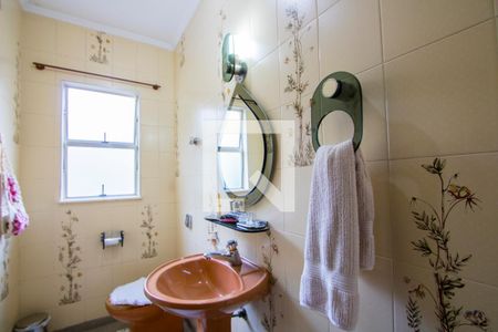 Casa à venda com 330m², 3 quartos e 3 vagasLavabo