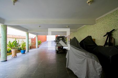 Casa à venda com 330m², 3 quartos e 3 vagasGaragem
