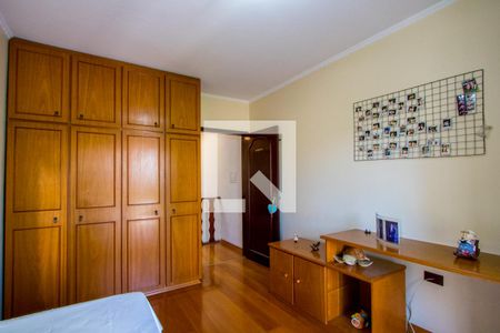 Casa à venda com 330m², 3 quartos e 3 vagasQuarto 2 