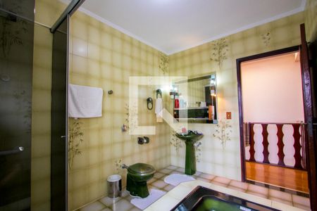 Casa à venda com 330m², 3 quartos e 3 vagasBanheiro social