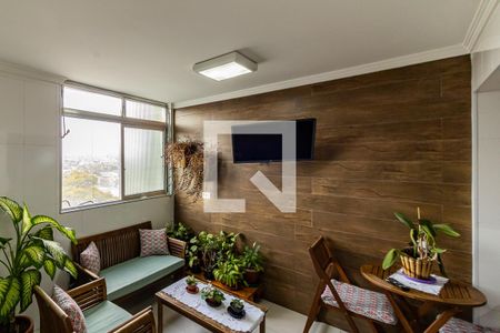 Apartamento à venda com 98m², 3 quartos e 1 vaga Apartamento à venda com 98m², 3 quartos e 1 vagaÁrea gourmet