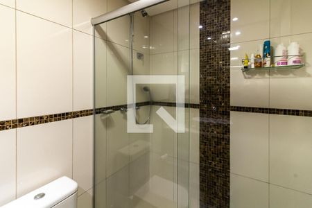 Apartamento à venda com 98m², 3 quartos e 1 vaga Apartamento à venda com 98m², 3 quartos e 1 vagaBanheiro Social