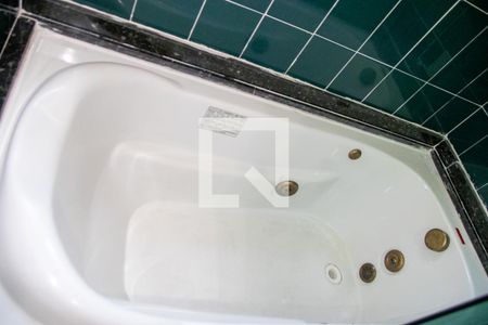 Casa à venda com 300m², 4 quartos e 3 vagasBanheiro do Quarto 1