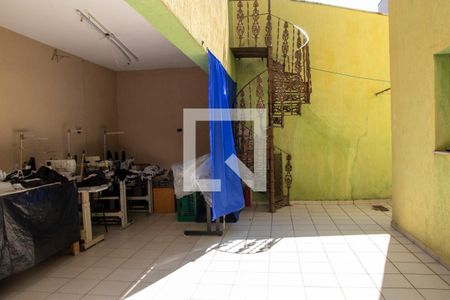 Casa à venda com 300m², 4 quartos e 3 vagasÁrea de Serviço