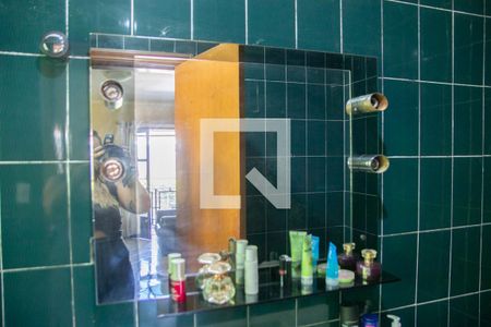 Casa à venda com 300m², 4 quartos e 3 vagasBanheiro do Quarto 1