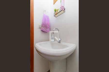 Casa à venda com 250m², 2 quartos e 3 vagasBanheiro