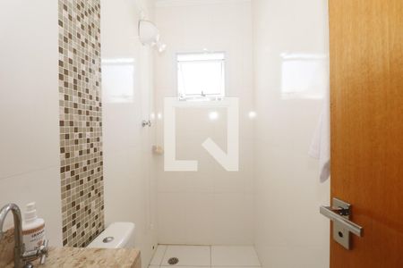 Casa de condomínio à venda com 67m², 2 quartos e 1 vagaBanheiro