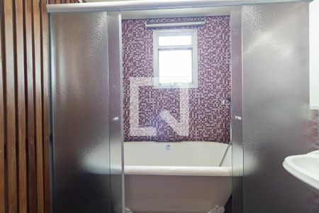 Apartamento à venda com 130m², 3 quartos e 2 vagas Apartamento à venda com 130m², 3 quartos e 2 vagasBanheiro 2