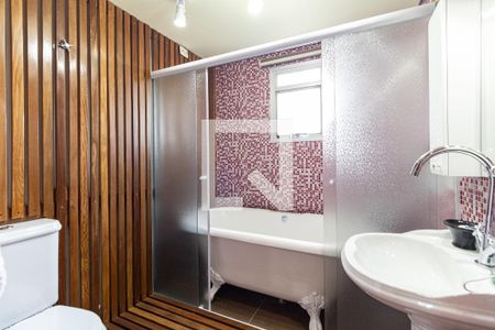 Apartamento à venda com 130m², 3 quartos e 2 vagas Apartamento à venda com 130m², 3 quartos e 2 vagasBanheiro 2