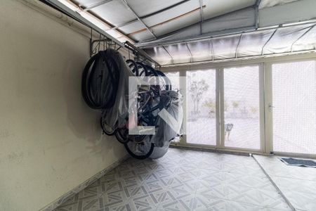 Apartamento à venda com 130m², 3 quartos e 2 vagas Apartamento à venda com 130m², 3 quartos e 2 vagasBicicletário