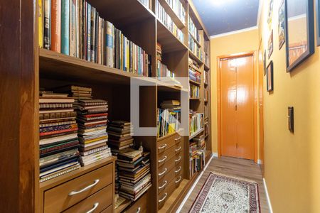 Apartamento à venda com 130m², 3 quartos e 2 vagas Apartamento à venda com 130m², 3 quartos e 2 vagasCorredor