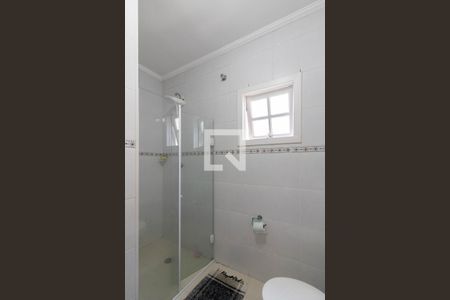 Casa à venda com 100m², 3 quartos e 2 vagas Casa à venda com 100m², 3 quartos e 2 vagasBanheiro