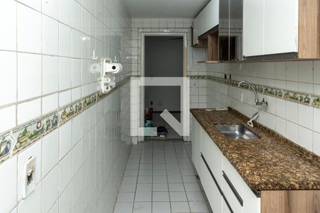 Apartamento à venda com 62m², 2 quartos e 1 vaga Apartamento à venda com 62m², 2 quartos e 1 vagaCozinha - Armários
